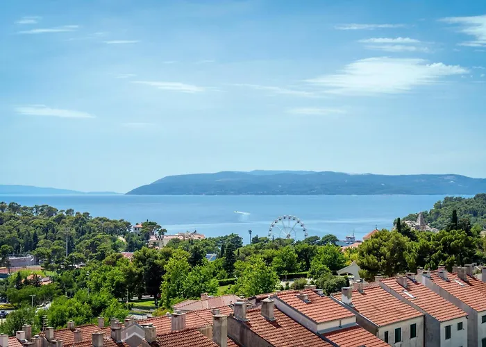Nest Lägenhet Makarska
